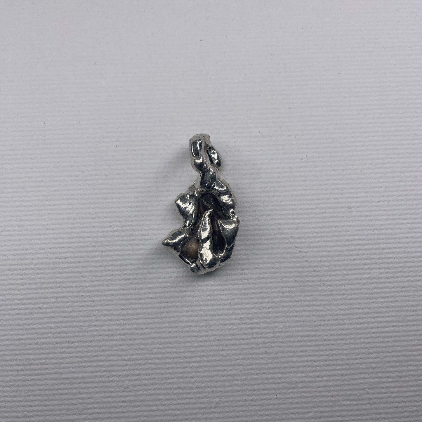 dark nacre pendant - verdintils