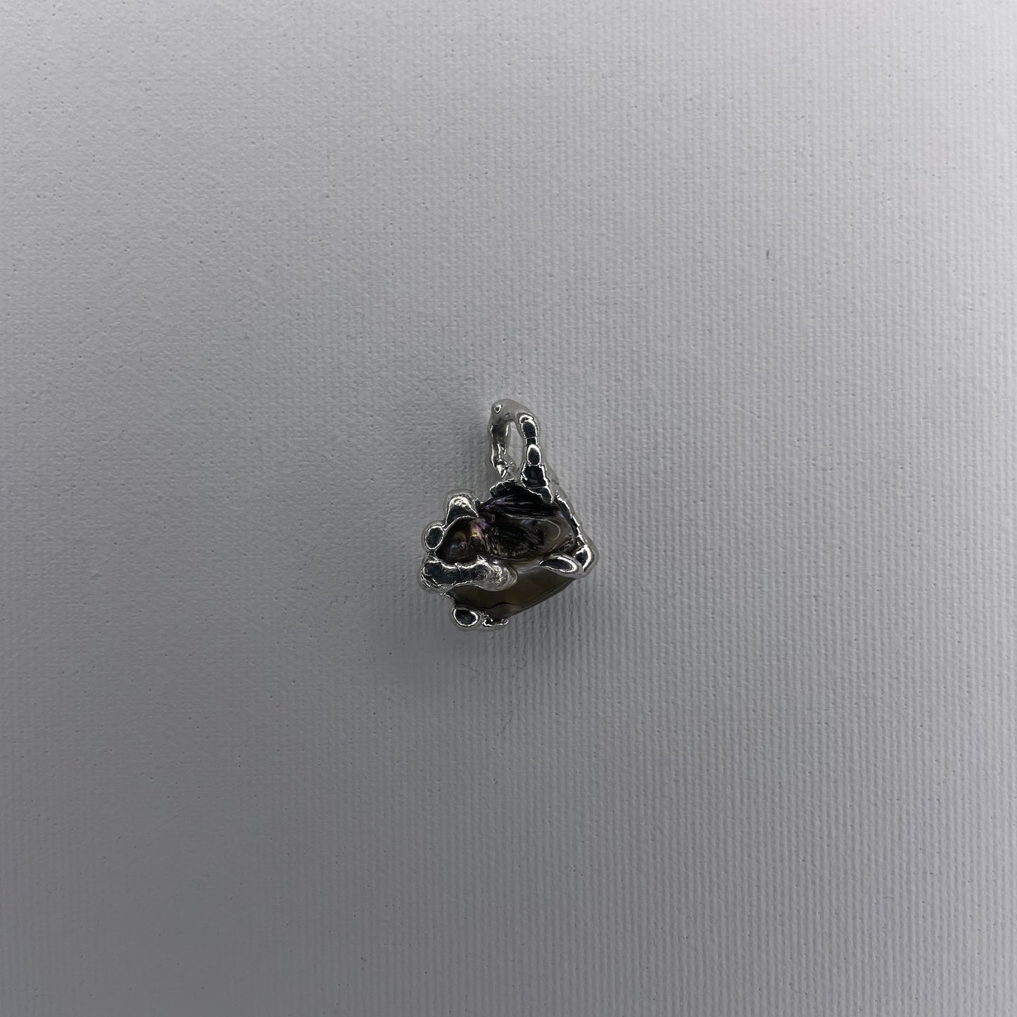 (03) coral shell pendant - verdintils