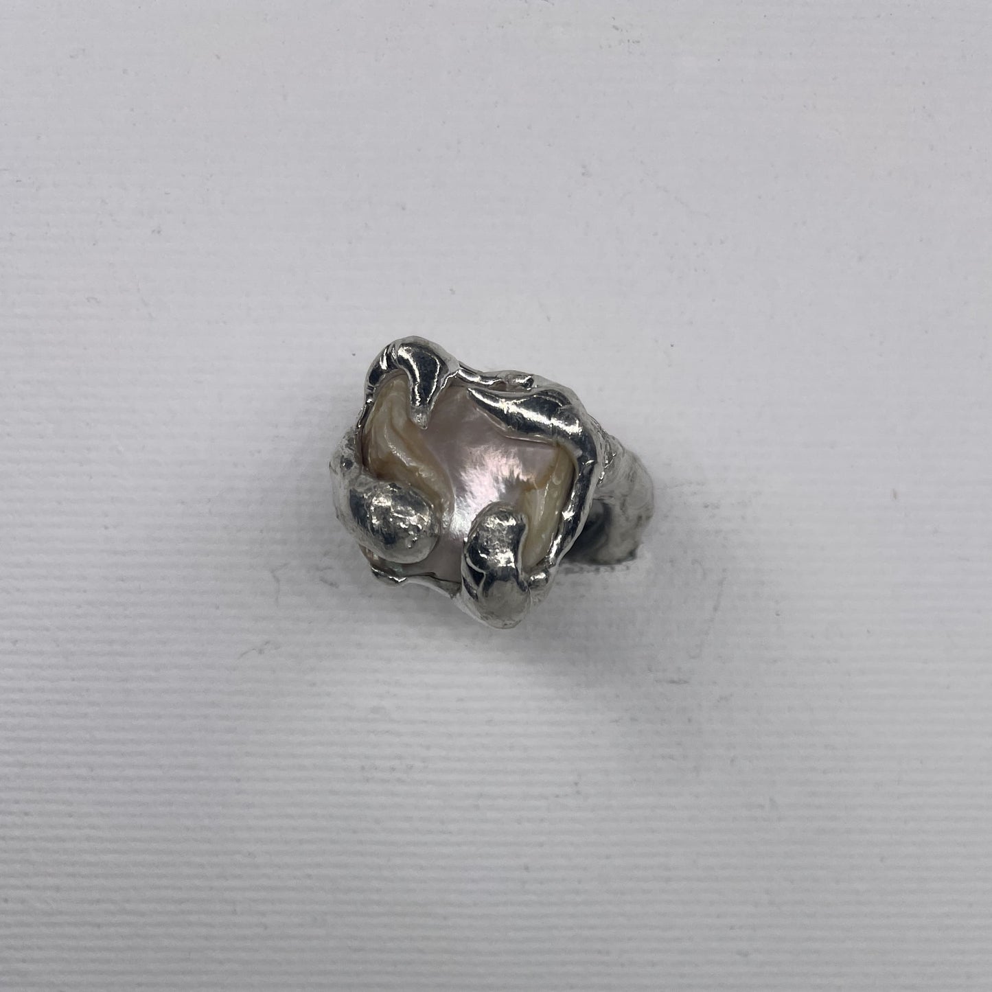 mother of pearl ring - verdintils