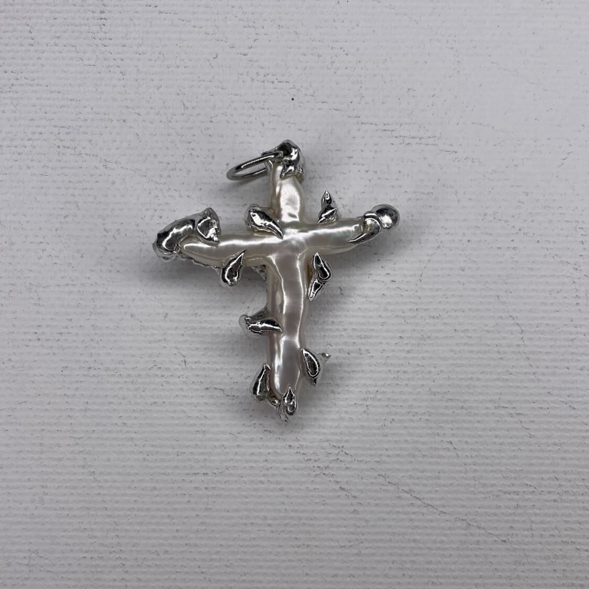 freshwaterpearl cross