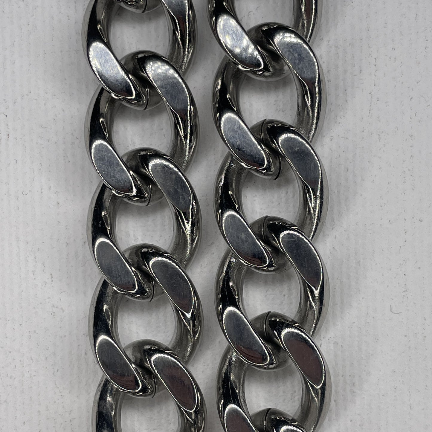 Stainless steel chain - curb chain 16mm