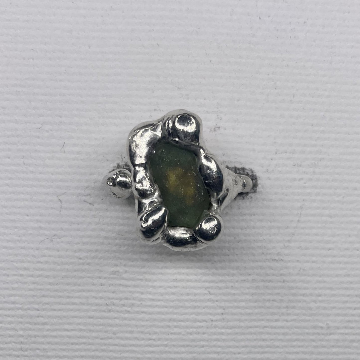 green bubble seaglass - verdintils