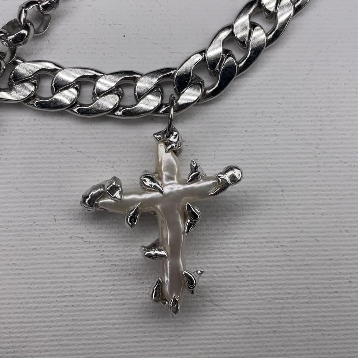 freshwaterpearl cross