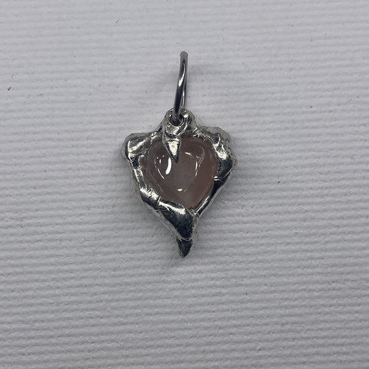 rose heart pendant - verdintils