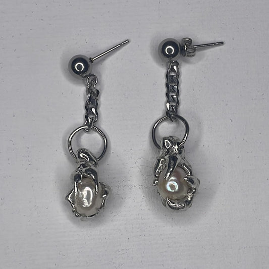 pearl earrings